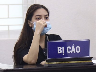 6 tháng tù cho cô gái môi giới nam HLV thể hình bán dâm
